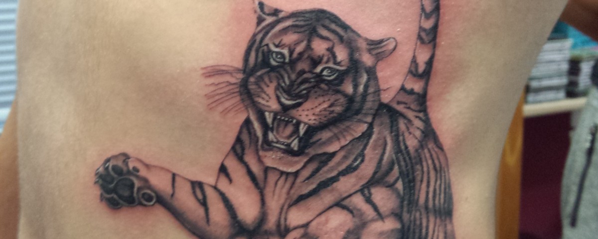 Tatuaje Tigre - tatuajes L'Eliana - Jorge García
